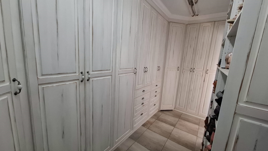 3 Bedroom Property for Sale in Klerksdorp Rural North West